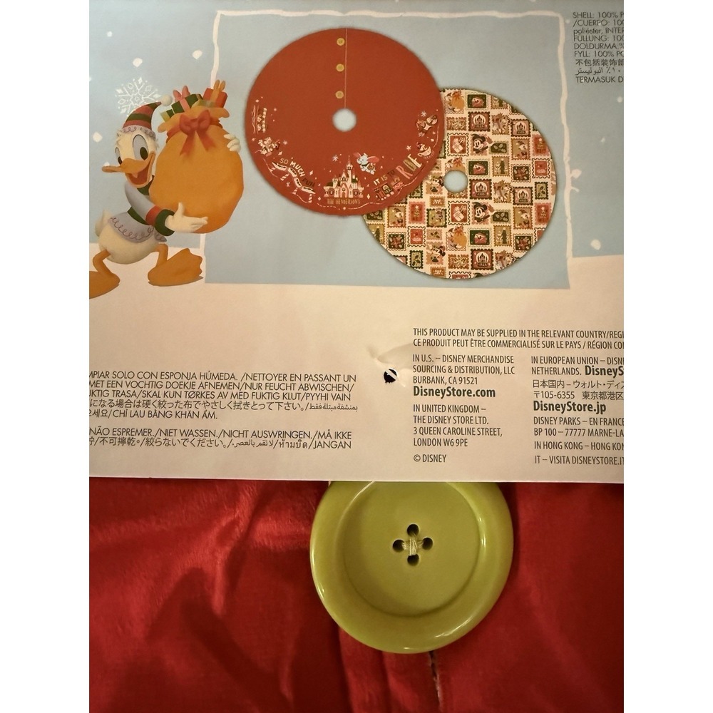 Disney Parks Mickey and Friends Fantasyland Castle Holiday Tree Skirt 2 Side NWT - Picture 3 of 3